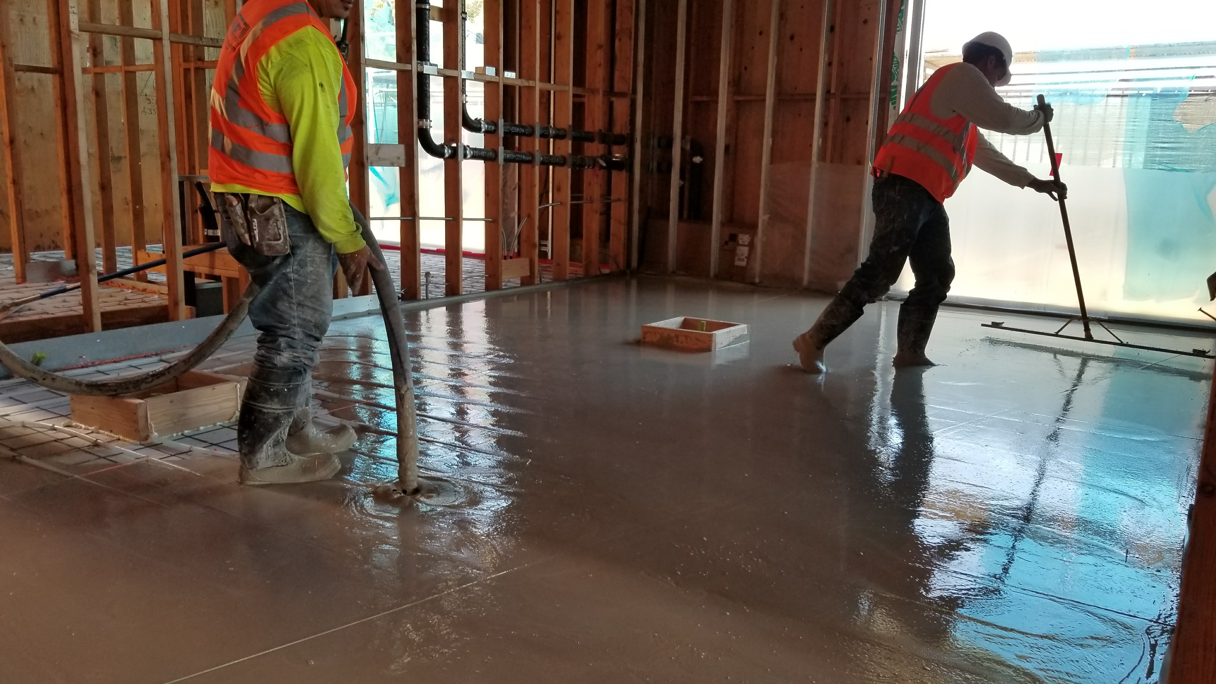 Floor Primer, Sealer & Top Coat – Floor Leveling Gypsum Concrete (GypCrete)